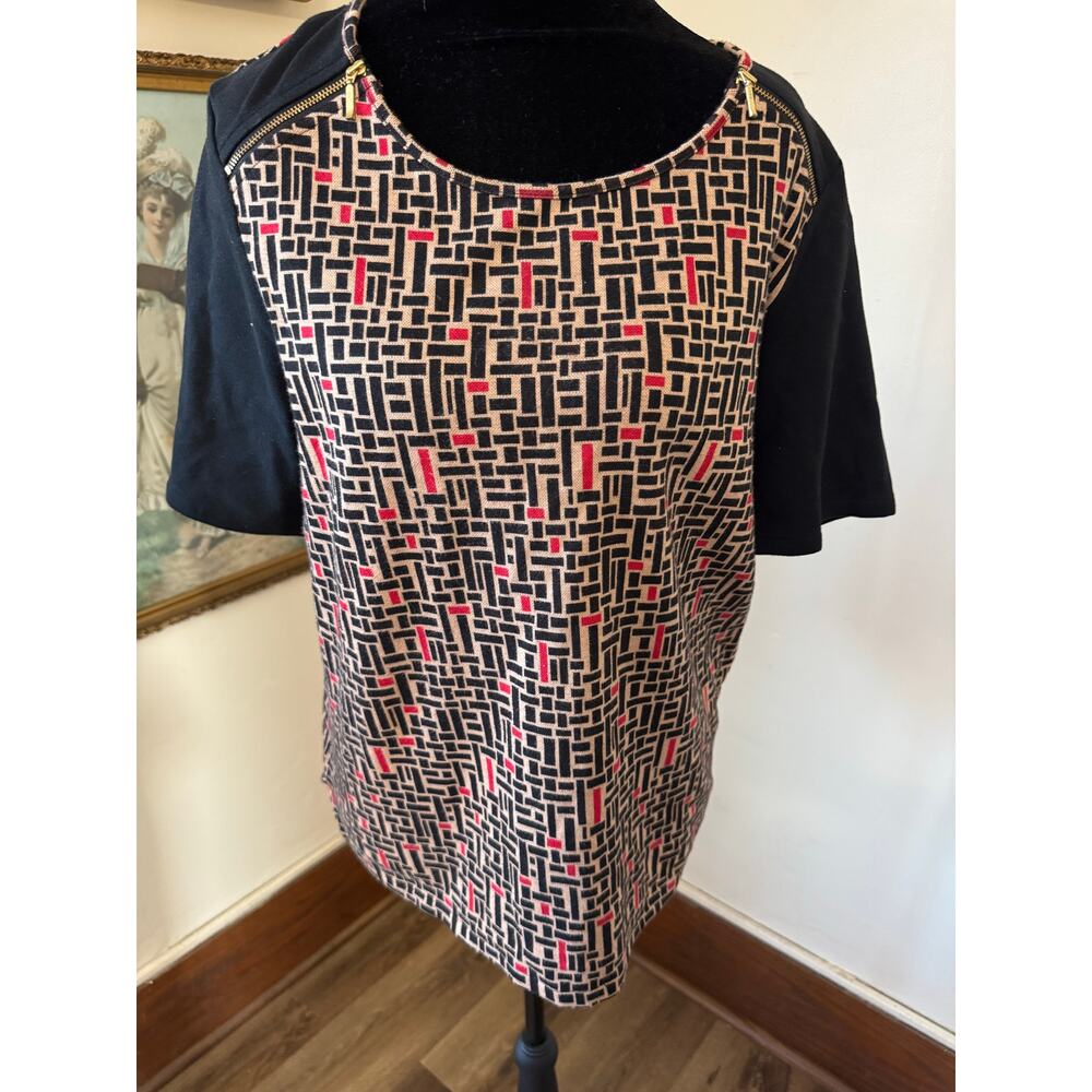 Joan Vass Geometric Knit Top Size 2 Shoulder Zippers 100% Cotton Mod